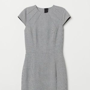 H&M Black/houndstooth-patterned Dress Size 38